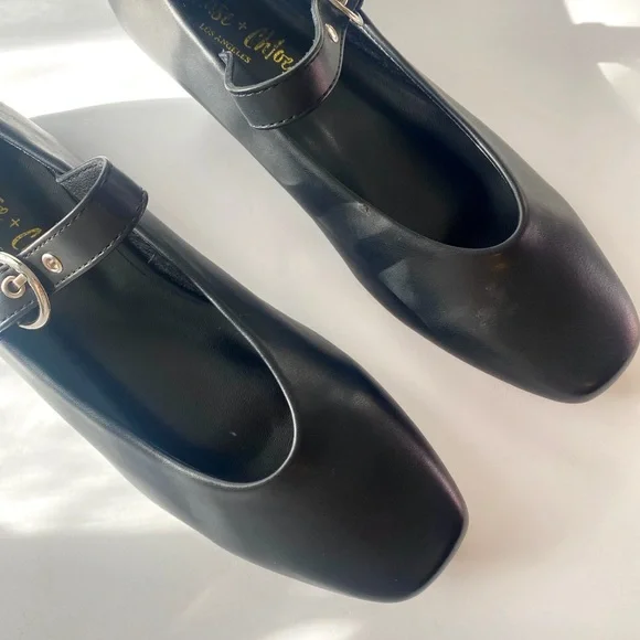 NWT Black PU Mary Jane Flats - Picture 4 of 5